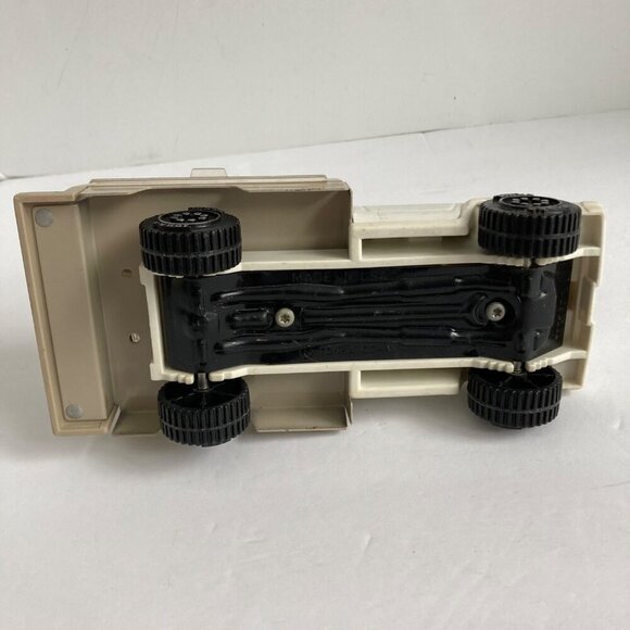 Vintage Tonka Bell System Utility Truck Toy w/ Opening Box Doors - Picture 7 of 9